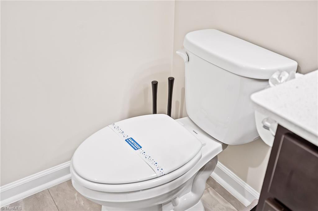 property viewer photo 22