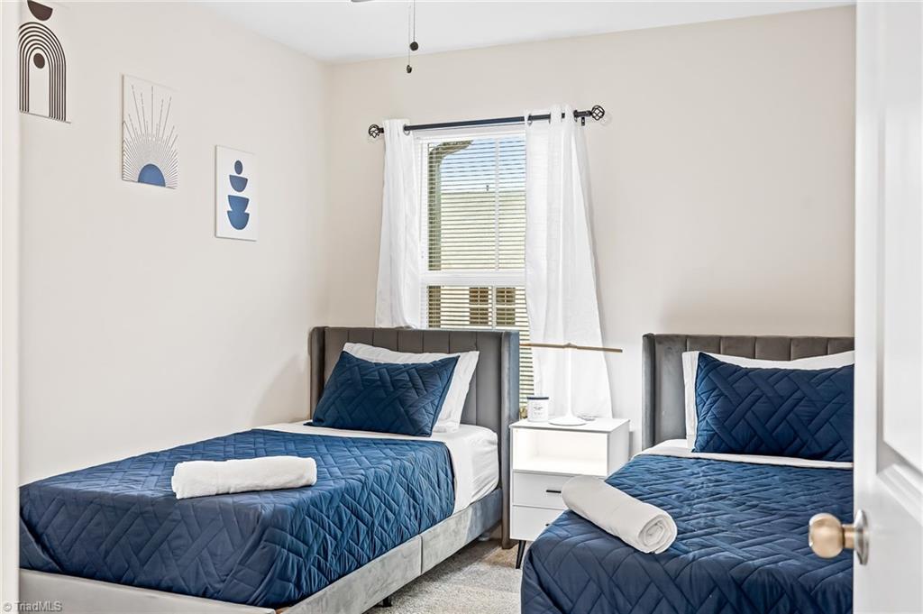 property viewer photo 40