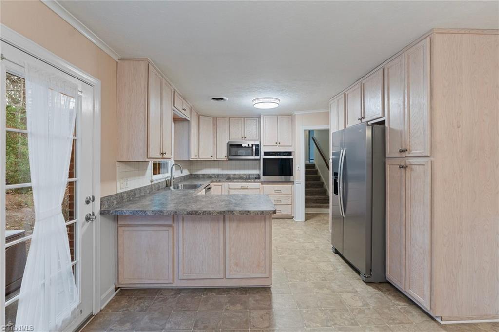 property viewer photo 11
