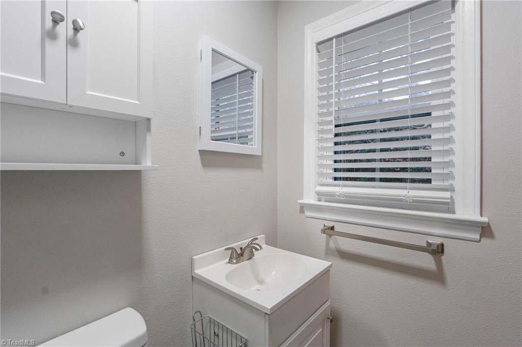 property viewer photo 17