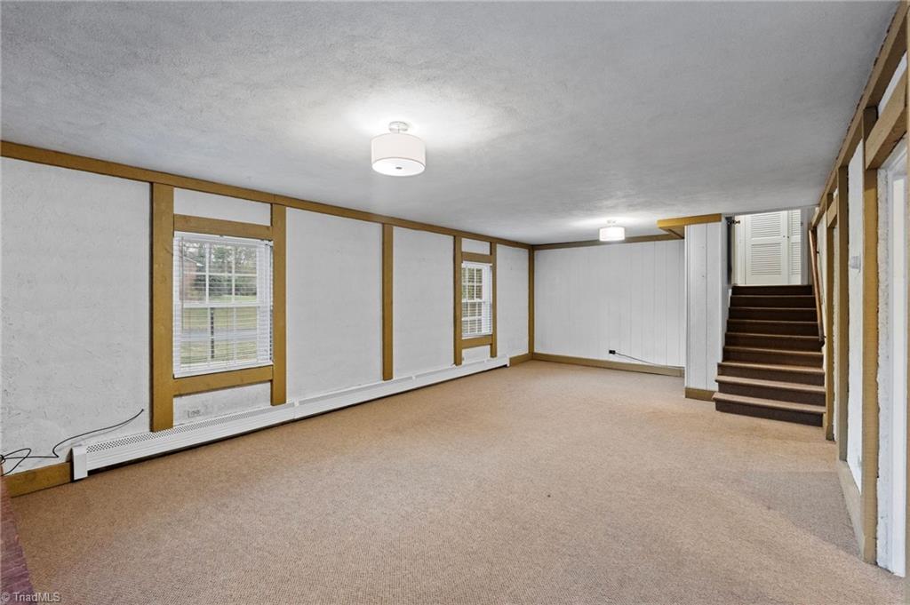 property viewer photo 30