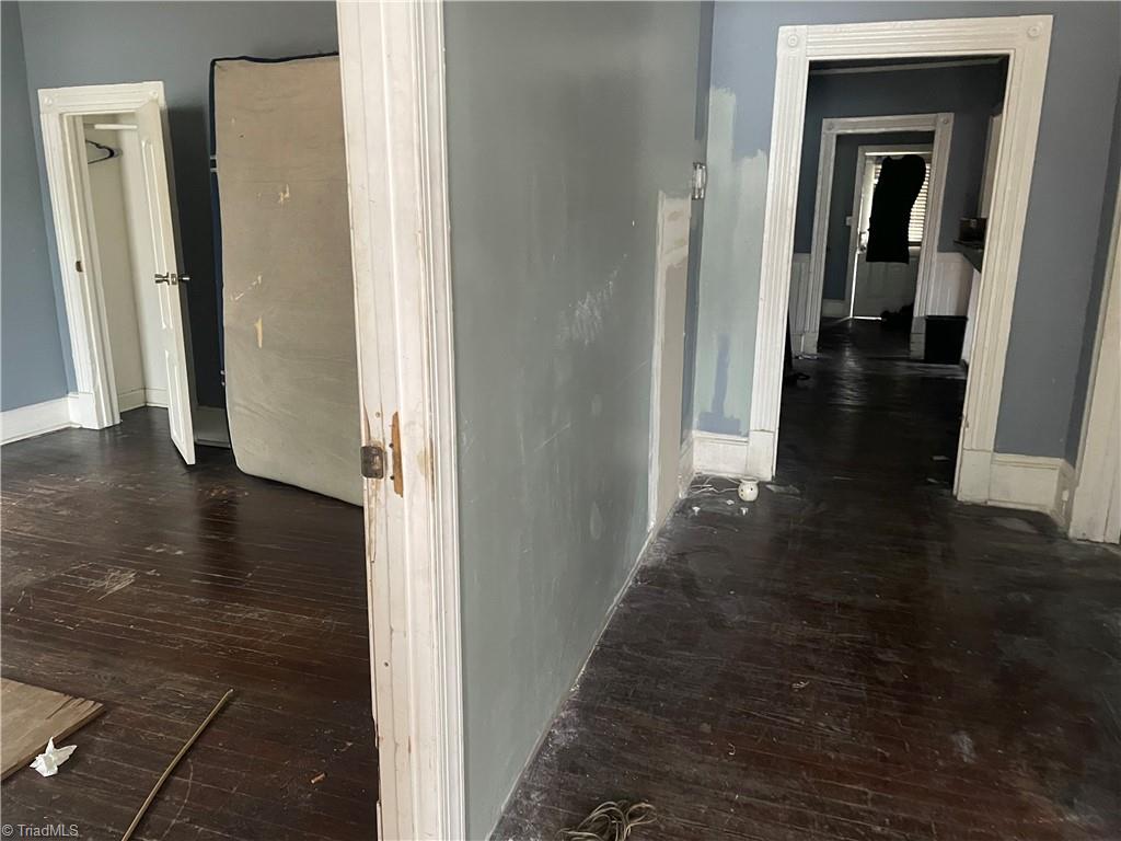 property viewer photo 1