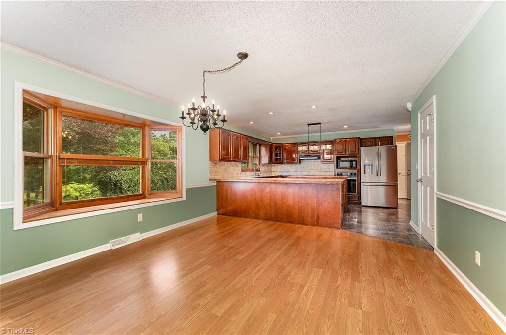 property viewer photo 11