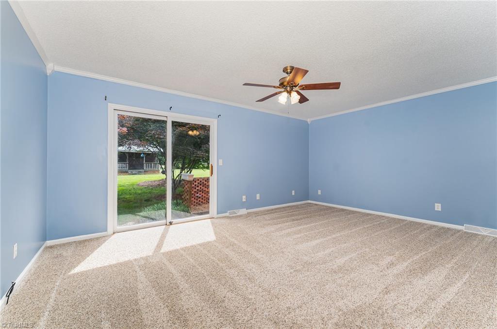 property viewer photo 23