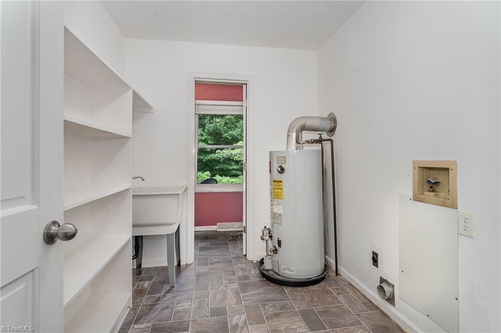 property viewer photo 26