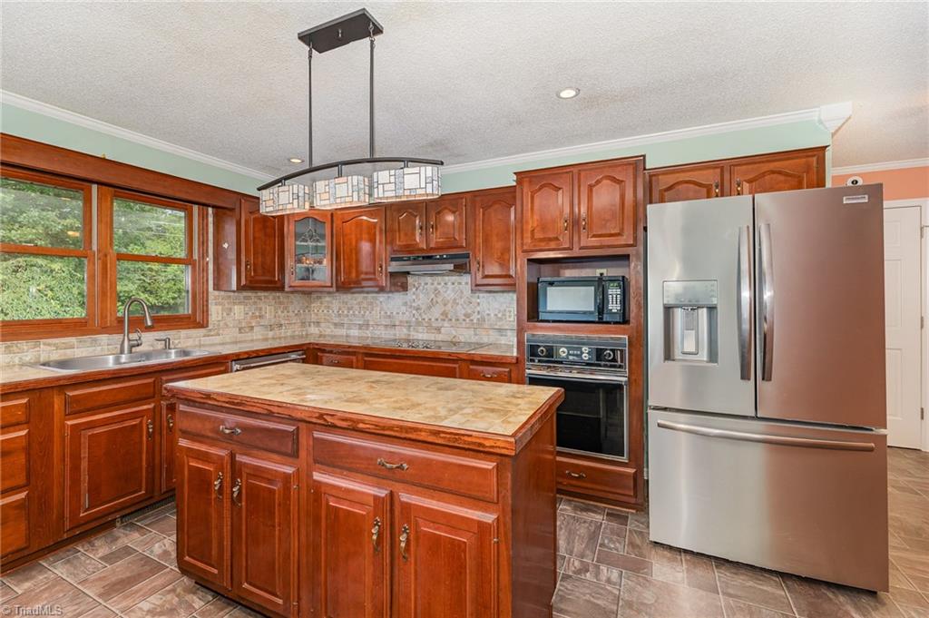 property viewer photo 7