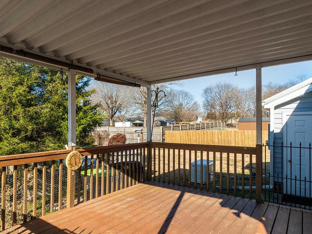 property viewer photo 23
