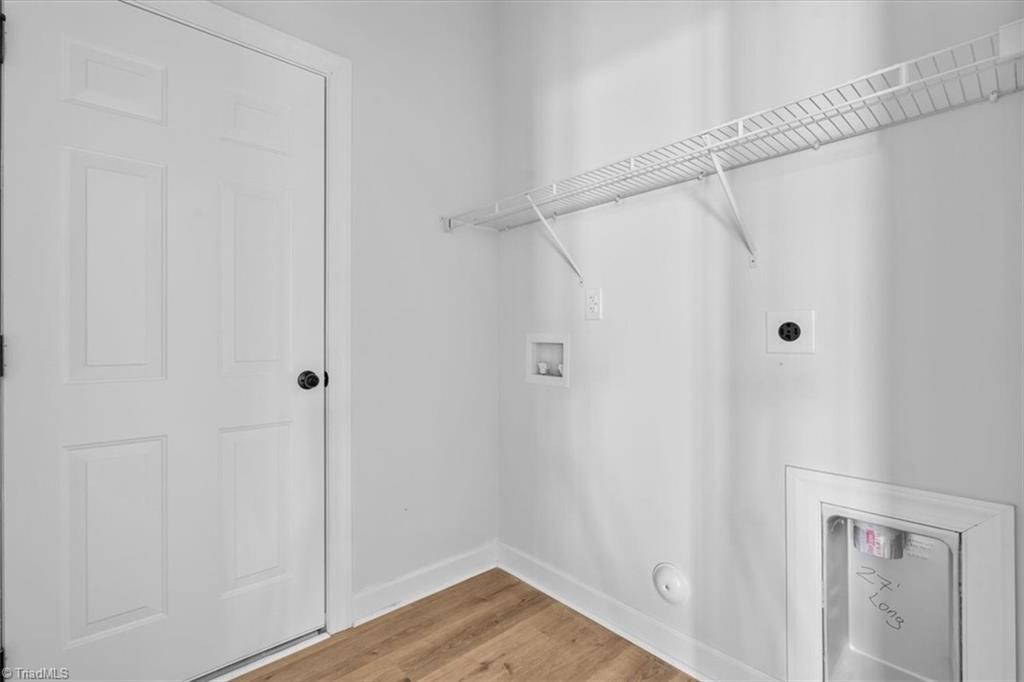 property viewer photo 15