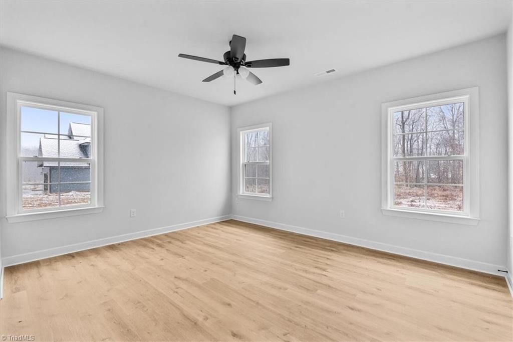 property viewer photo 20