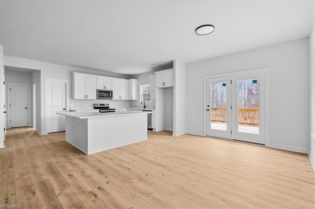 property viewer photo 21