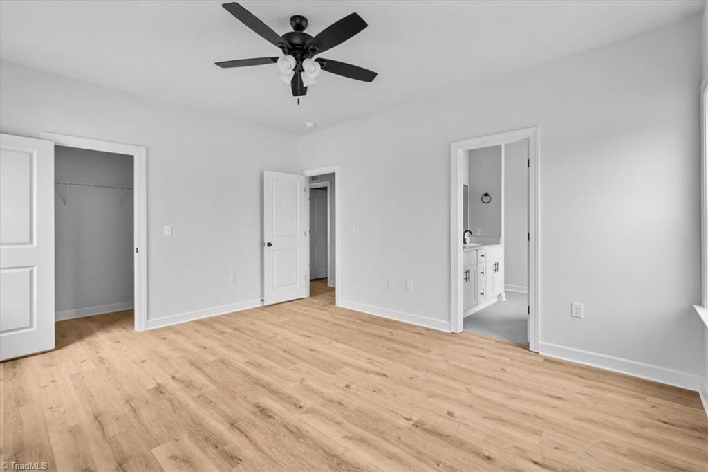 property viewer photo 22