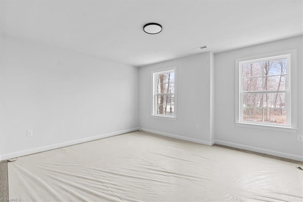 property viewer photo 35