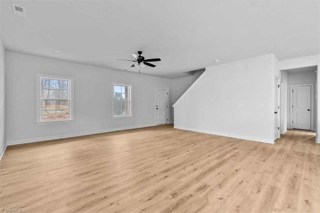 property viewer photo 4