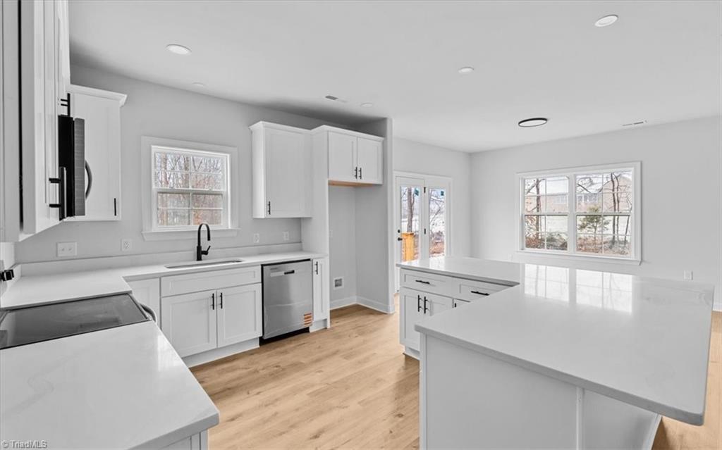 property viewer photo 9