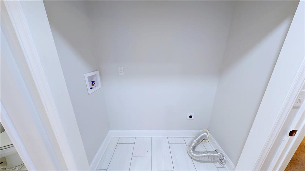 property viewer photo 21