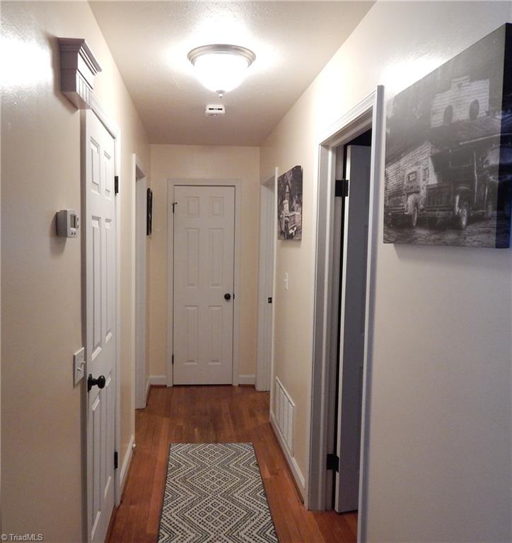 property viewer photo 15