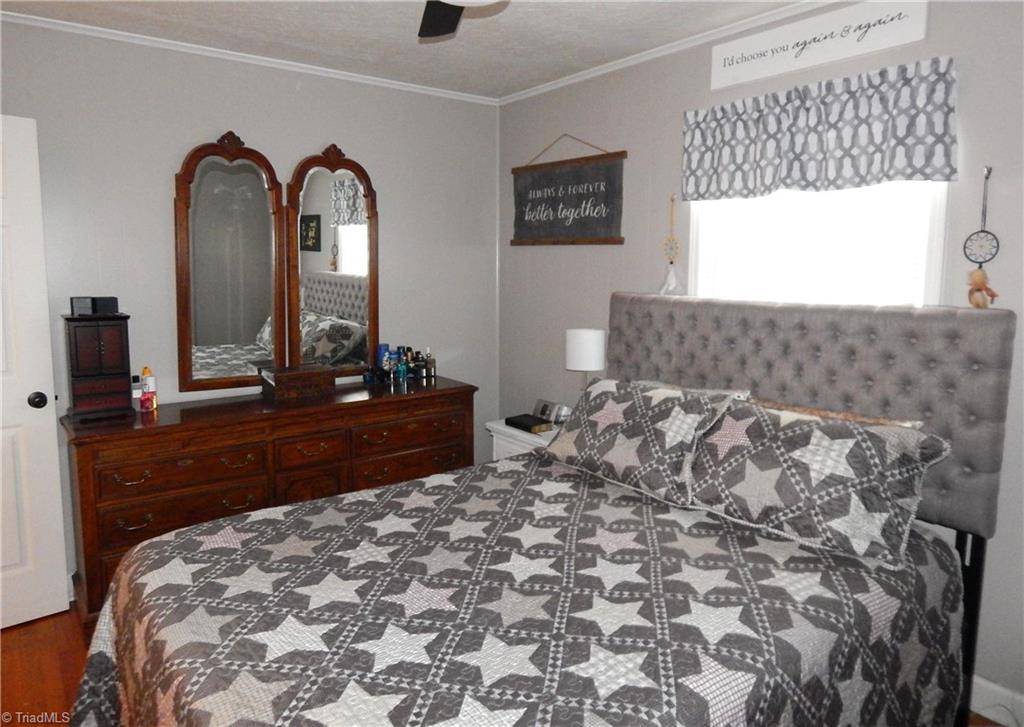 property viewer photo 22
