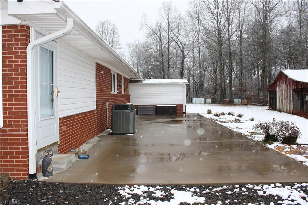 property viewer photo 37