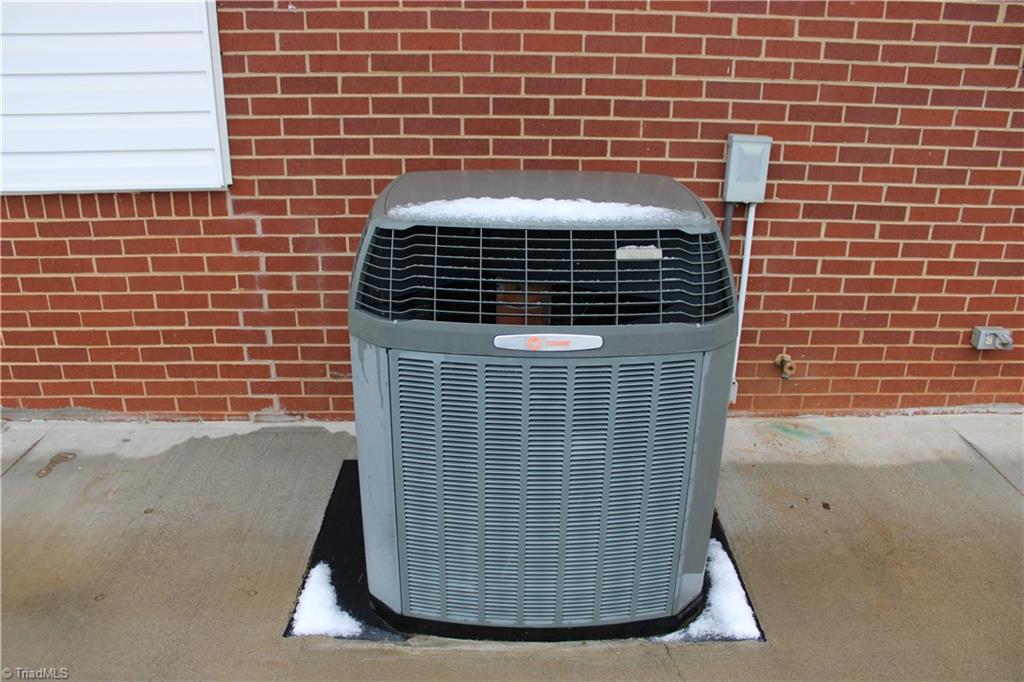 property viewer photo 42
