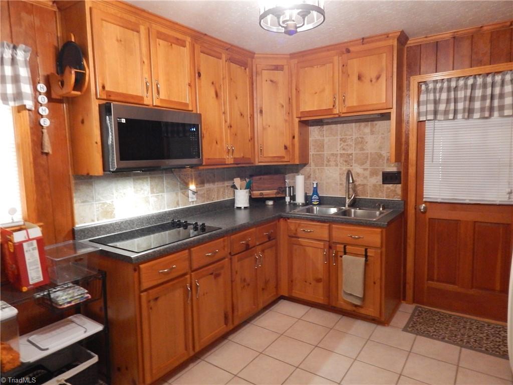 property viewer photo 9