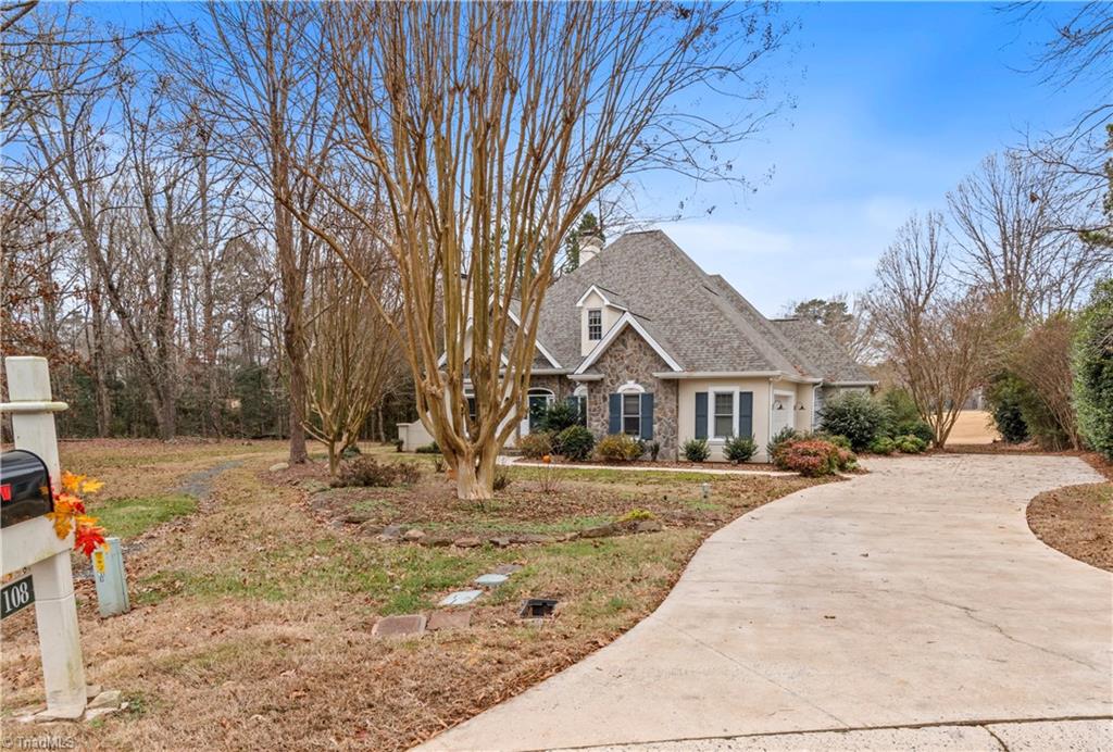main property photo 30