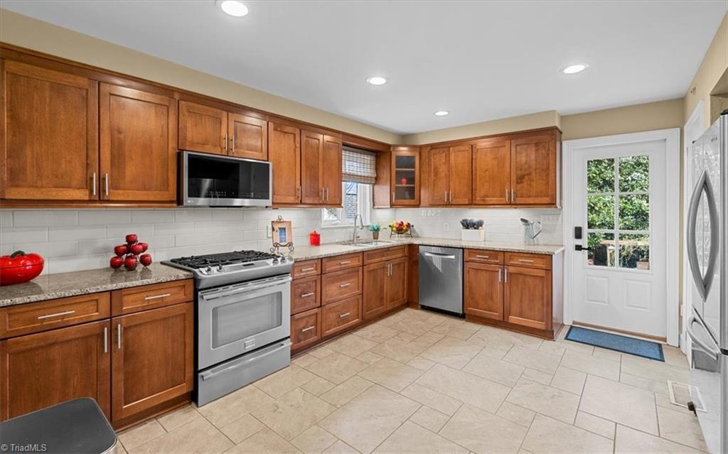 property viewer photo 11