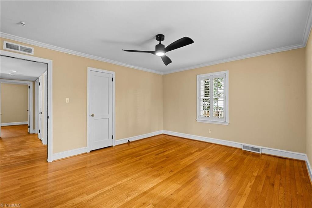 property viewer photo 20