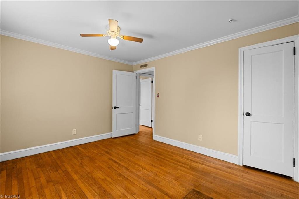 property viewer photo 27