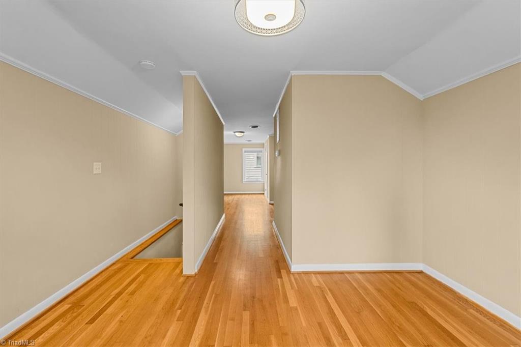 property viewer photo 29