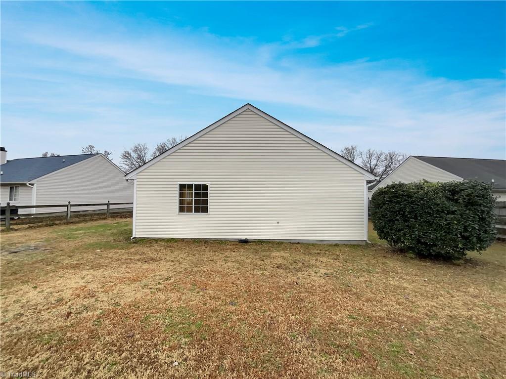property viewer photo 4