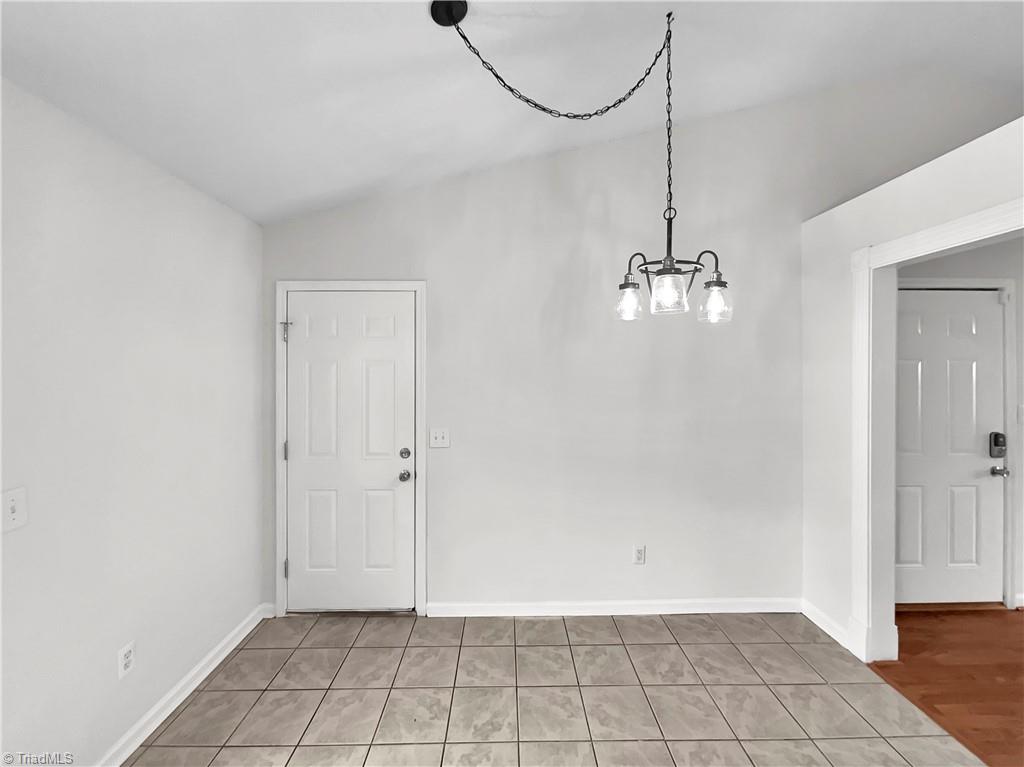 property viewer photo 8