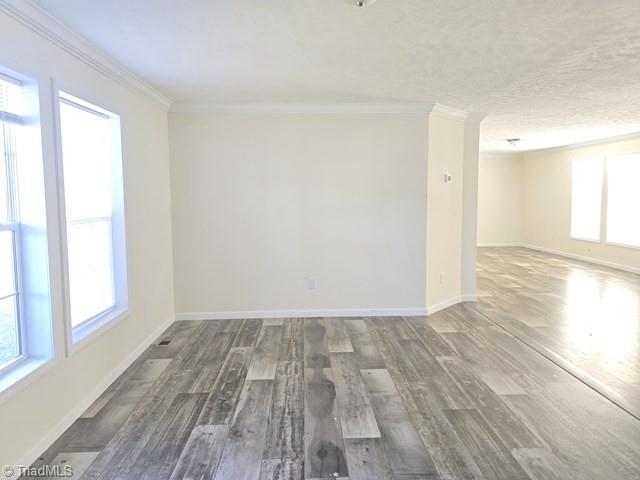property viewer photo 5