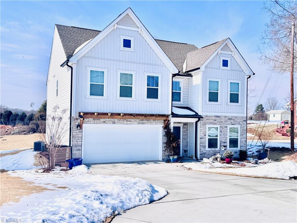 property viewer photo 1