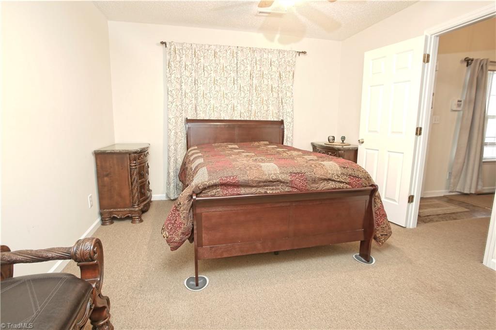 property viewer photo 5