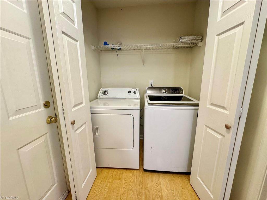 property viewer photo 14