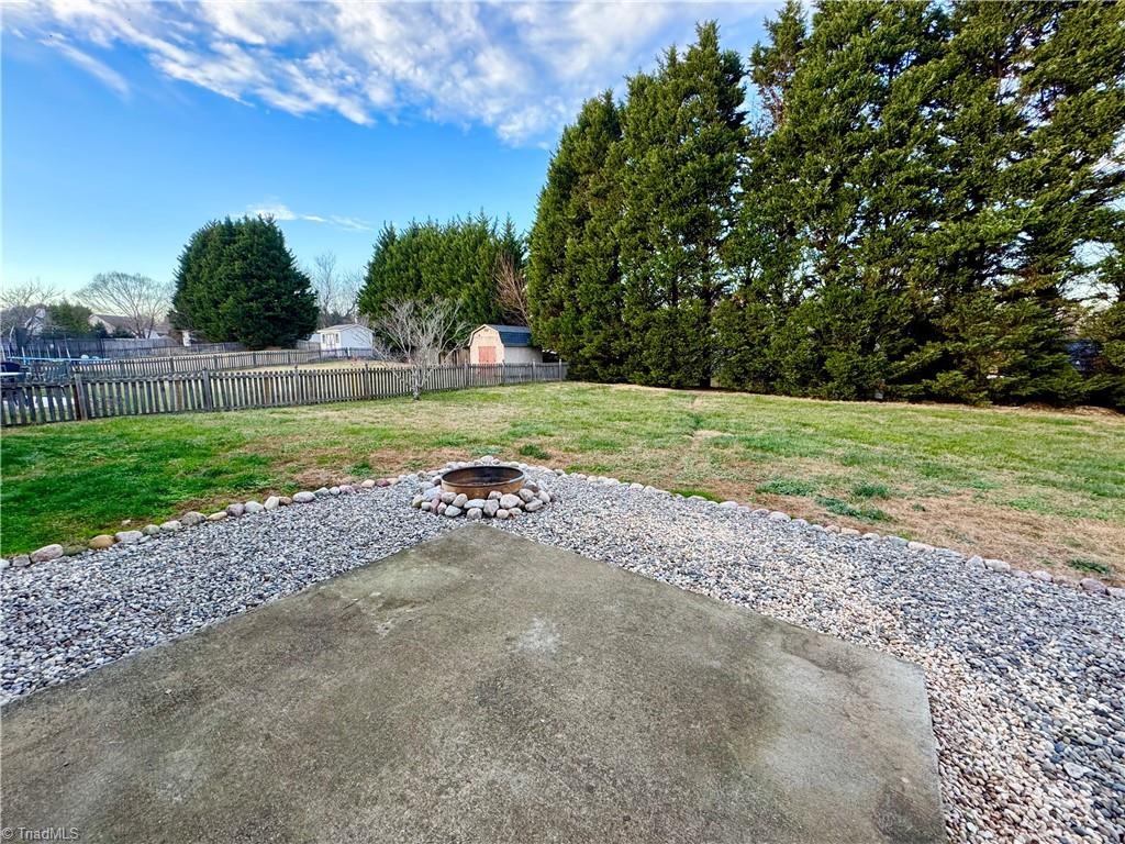 property viewer photo 15