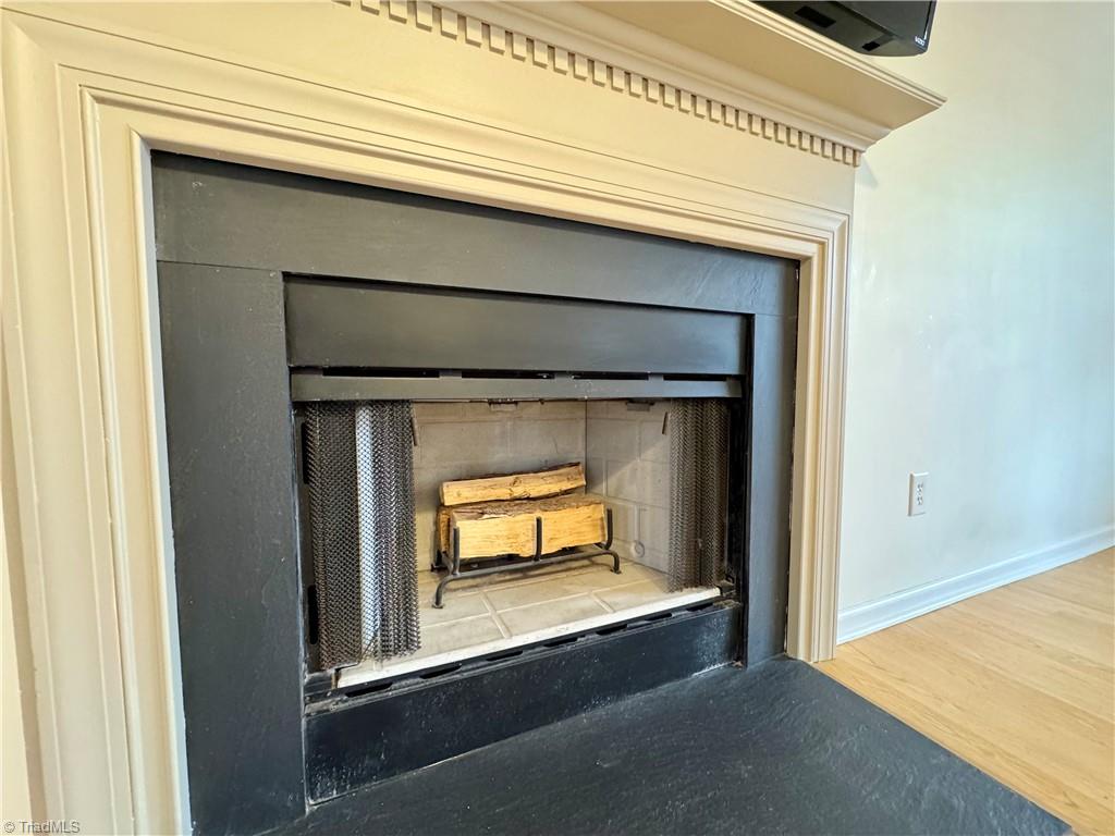 property viewer photo 8