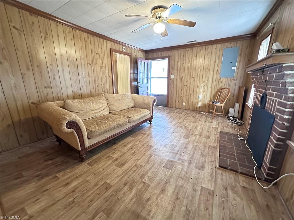 property viewer photo 6