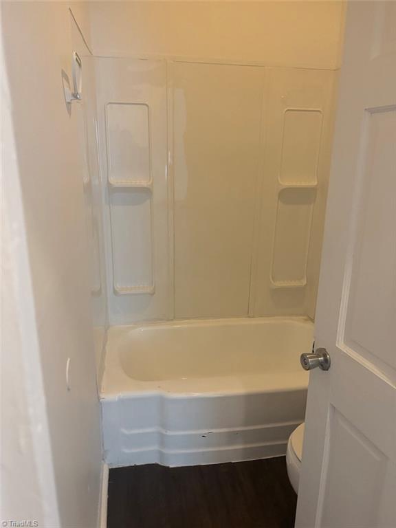 property viewer photo 4