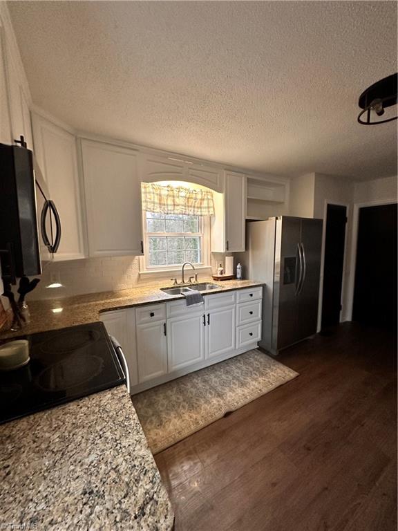 property viewer photo 1