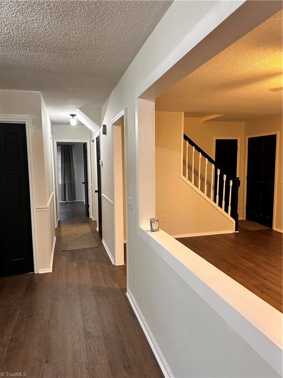 property viewer photo 6