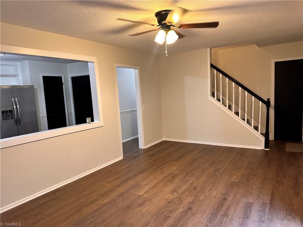 property viewer photo 7