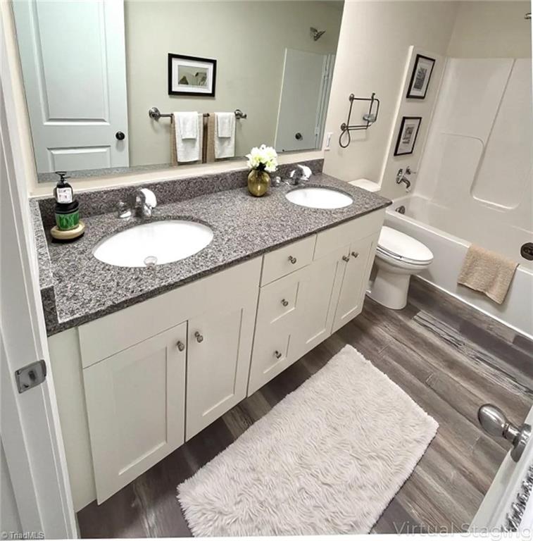 property viewer photo 10