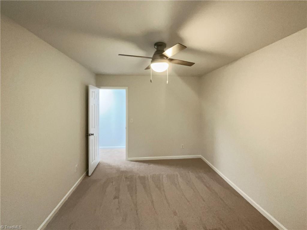 property viewer photo 12