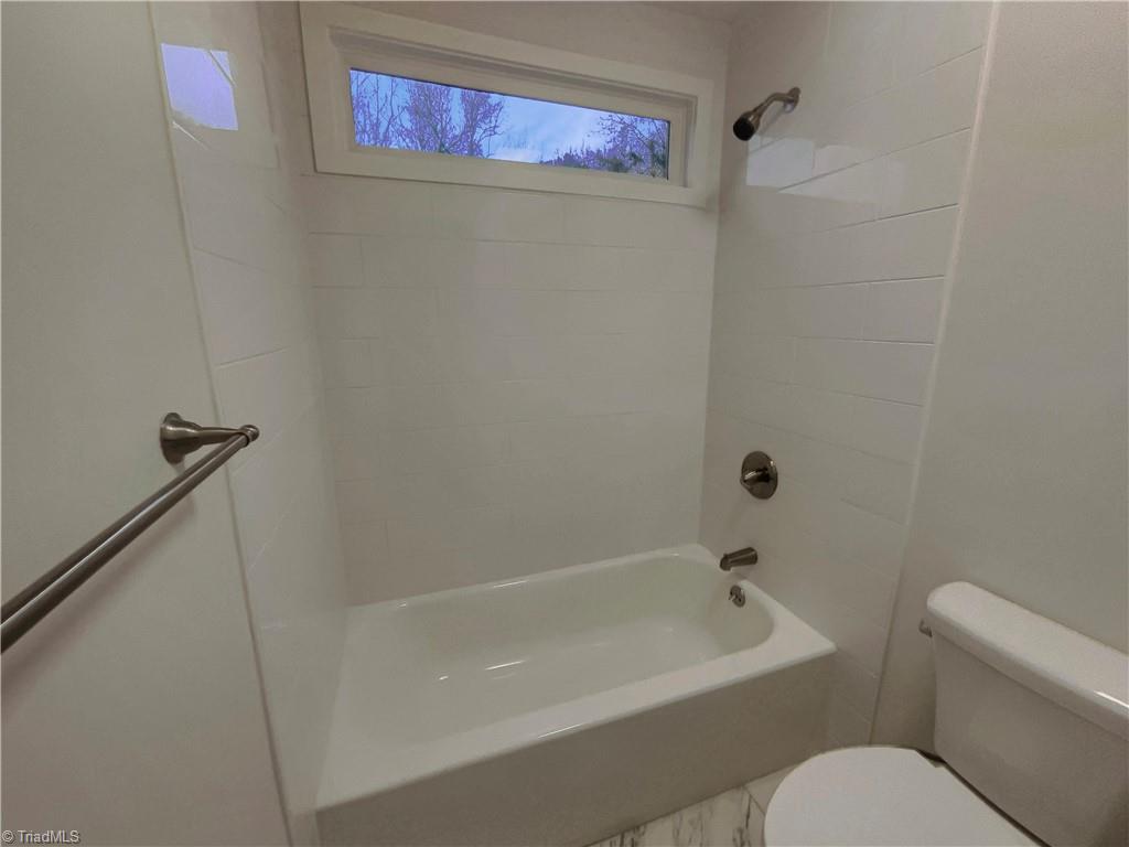 property viewer photo 22