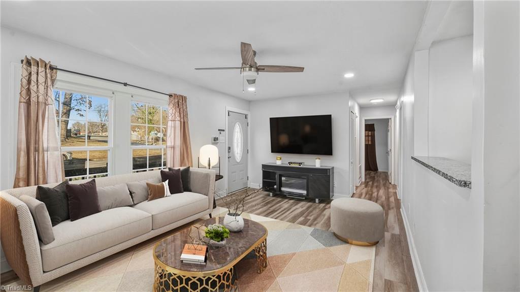 property viewer photo 11