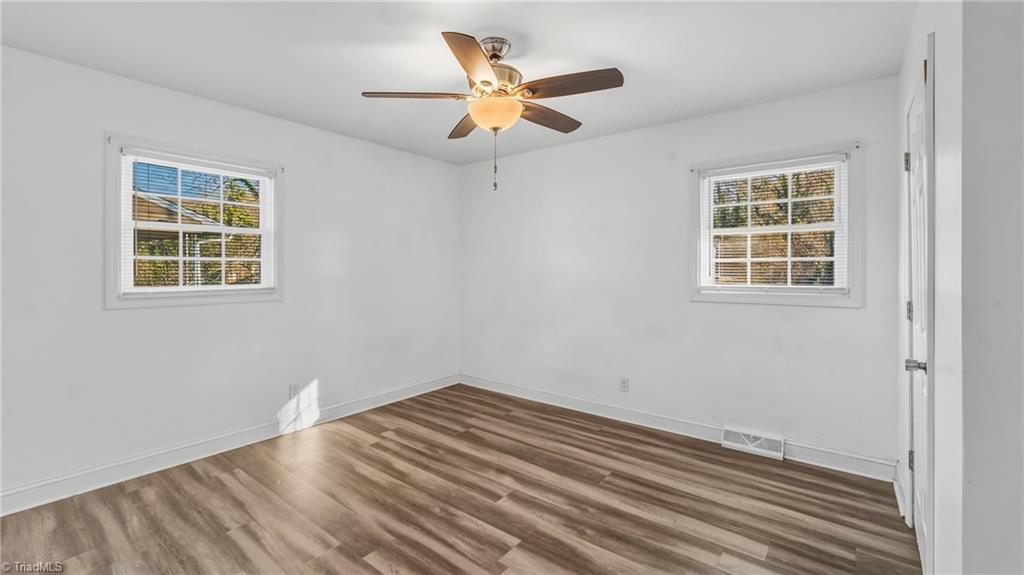 property viewer photo 17