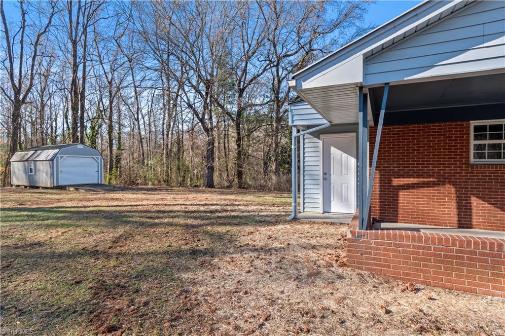 property viewer photo 6