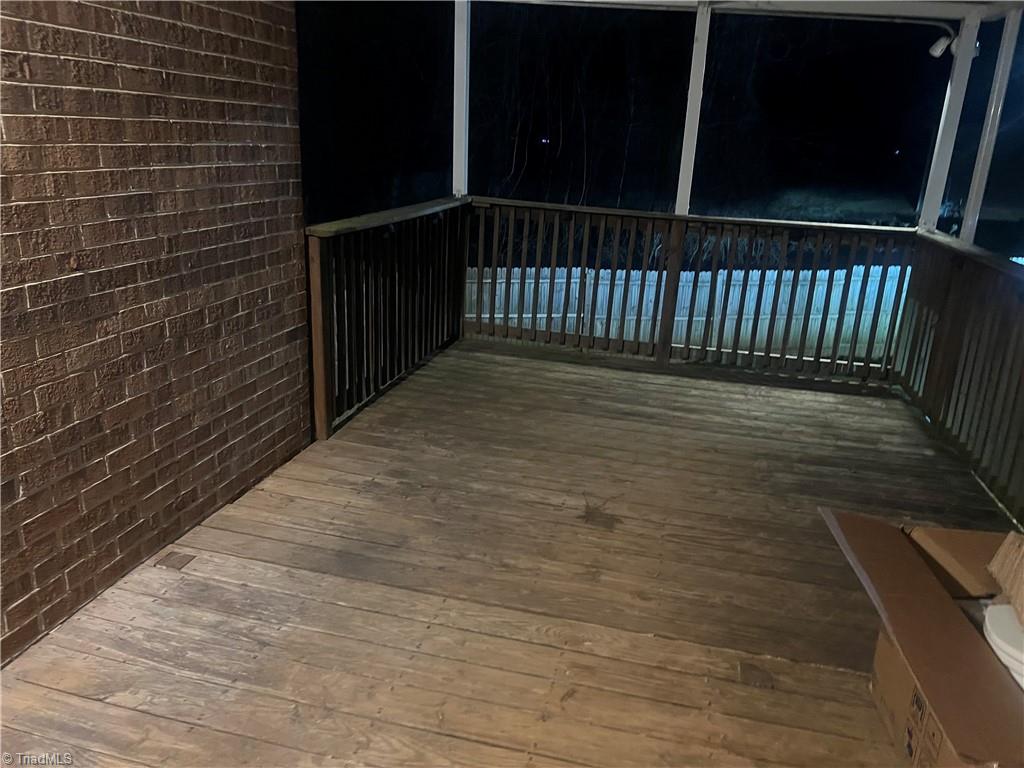 property viewer photo 8