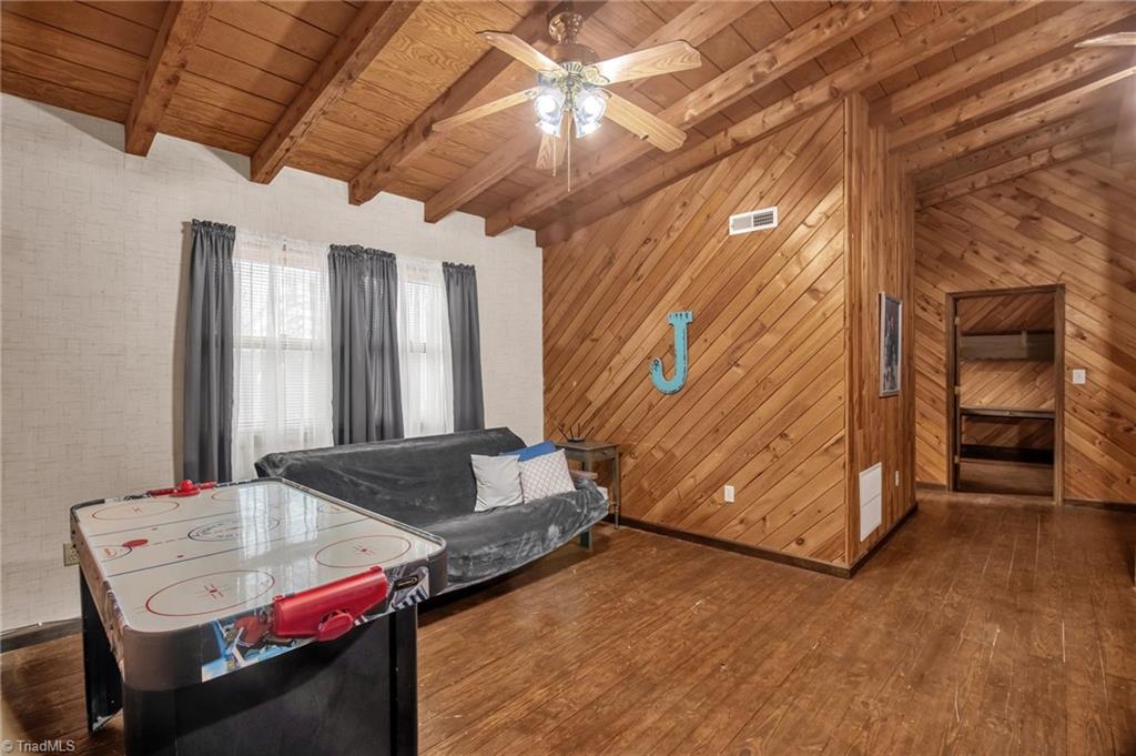 property viewer photo 25